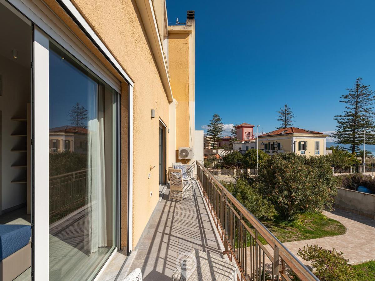 Poetto Sea Breeze - Blue Apartment Cagliari Exterior foto