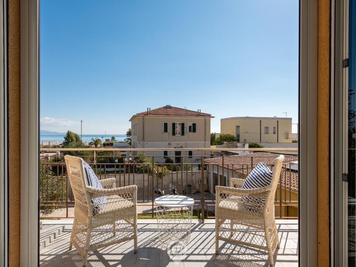 Poetto Sea Breeze - Blue Apartment Cagliari Exterior foto