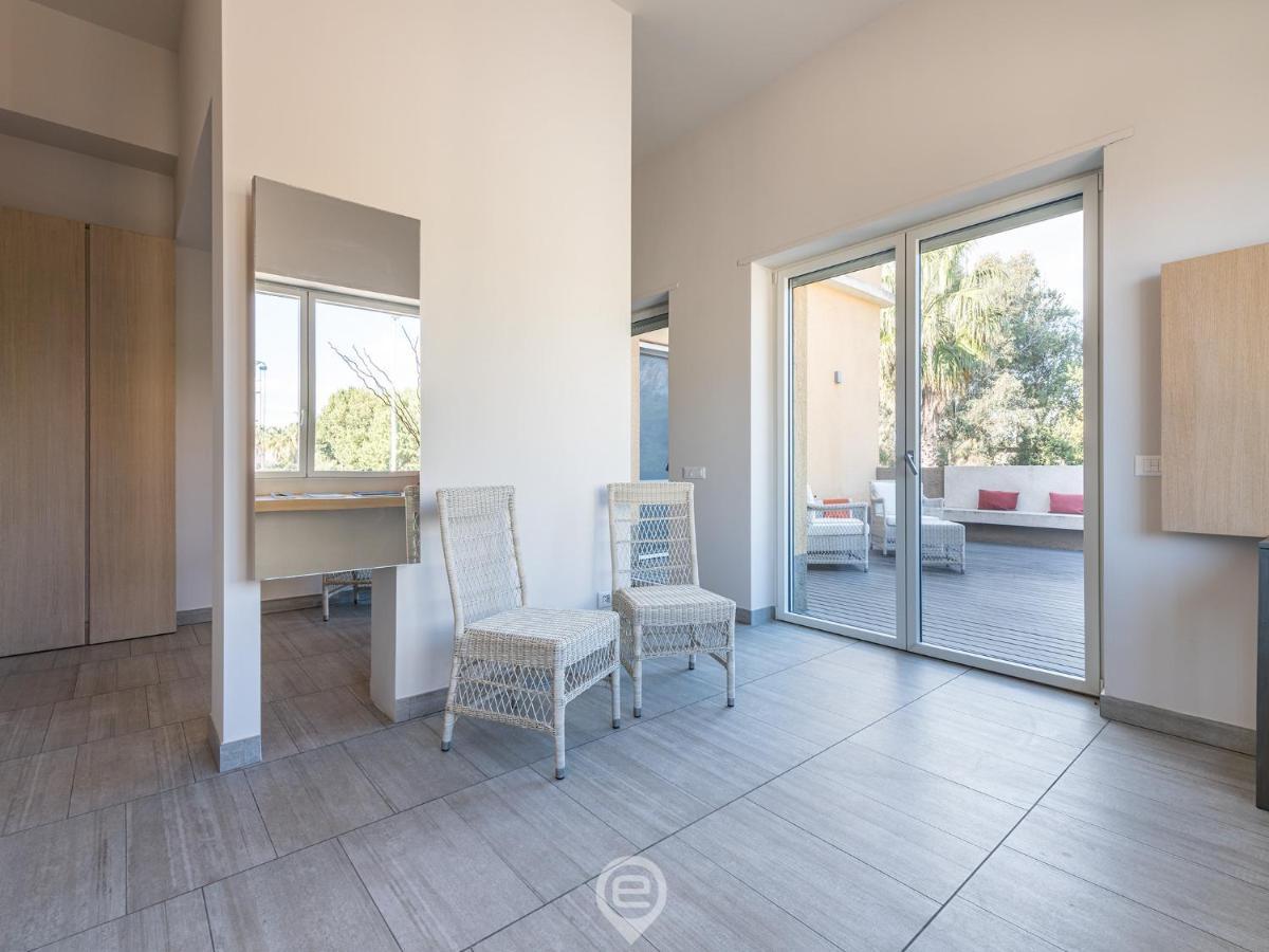 Poetto Sea Breeze - Blue Apartment Cagliari Exterior foto