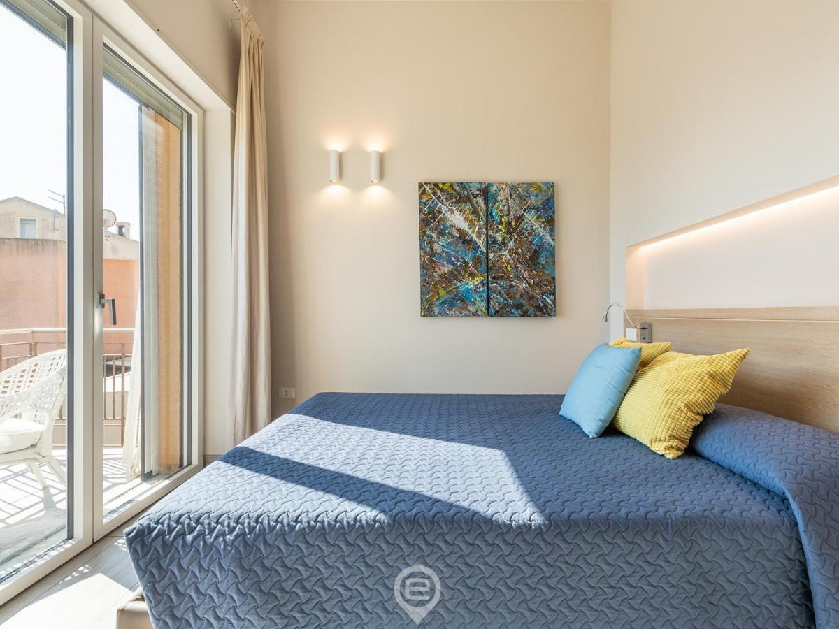 Poetto Sea Breeze - Blue Apartment Cagliari Exterior foto